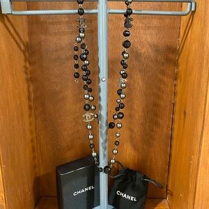 Authentic Chanel Black Grey Silver Ruthenium Pearls Crystal Bead Necklace